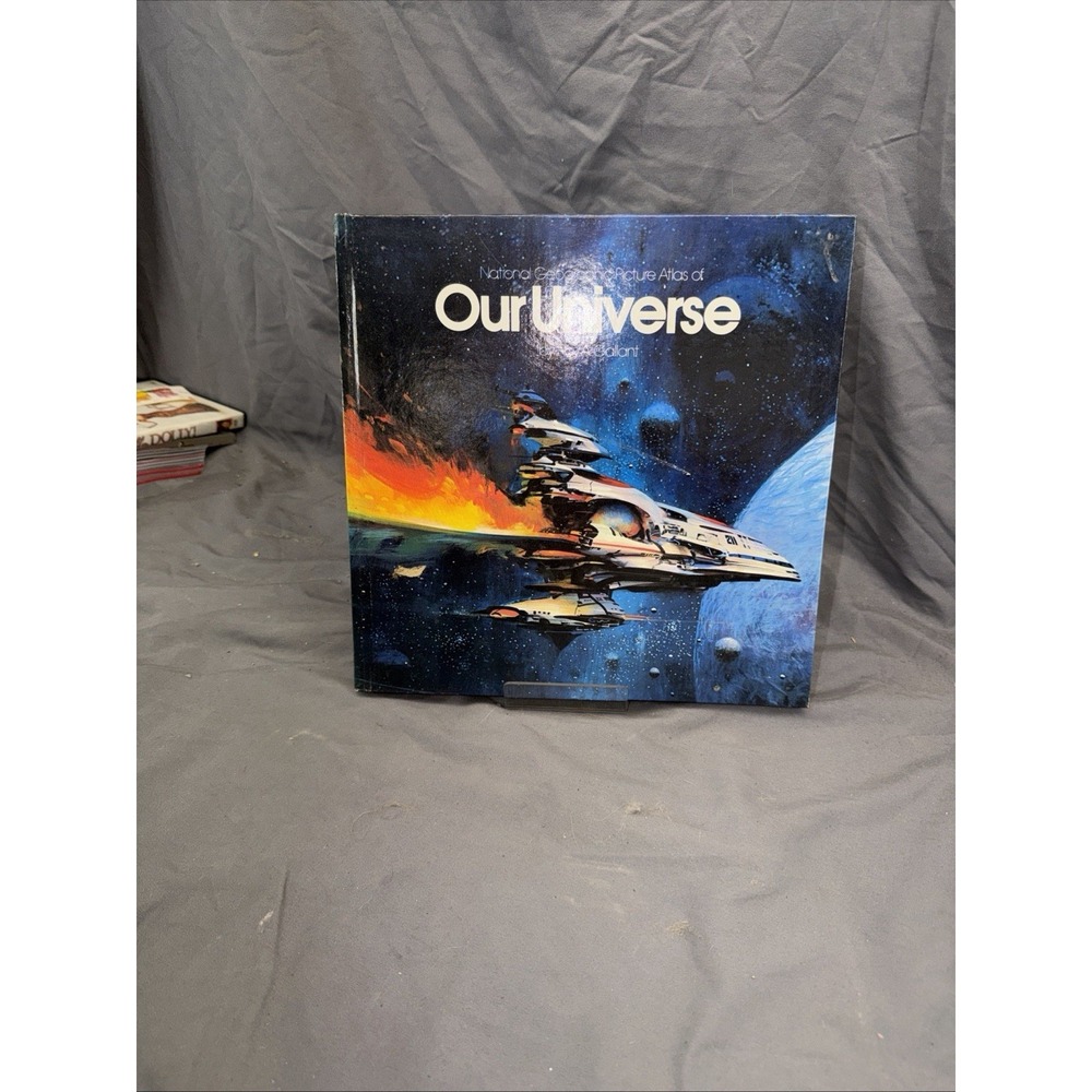 PICTURE ATLAS OF OUR UNIVERSE By Roy A. Gallant - Hardcover Nice Condition